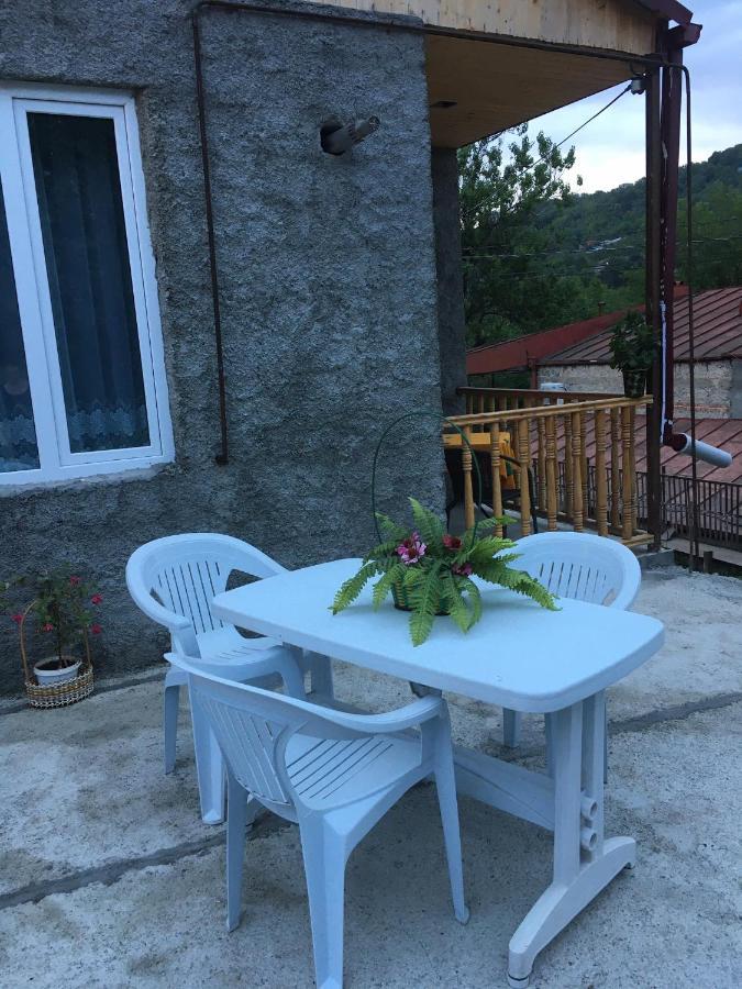 Guest House Babaka Sighnaghi Eksteriør bilde